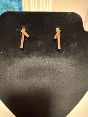 Zoetik minimalist Gold Tone Double Bar Stud Earrings - Women Jewelry